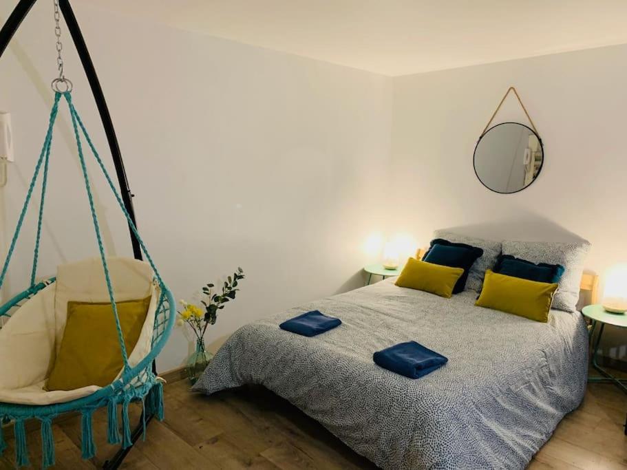 Cocooning Modern Design Studio アヴェーヌ・シュル・エルプ エクステリア 写真