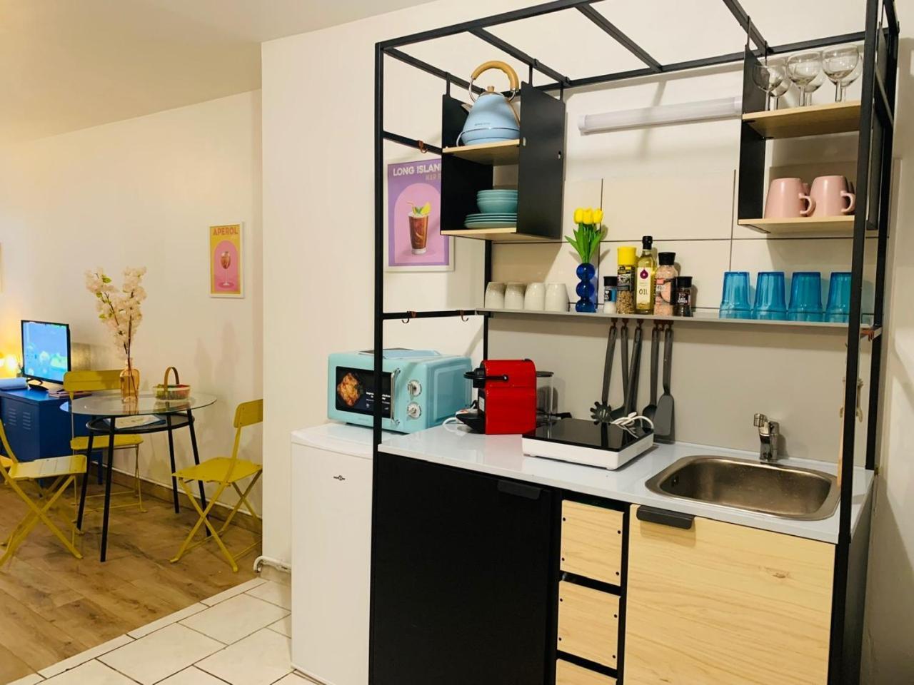 Cocooning Modern Design Studio アヴェーヌ・シュル・エルプ エクステリア 写真